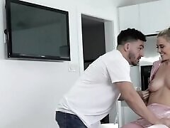 Bearded student impresses the sexy stepmom with fucking skills